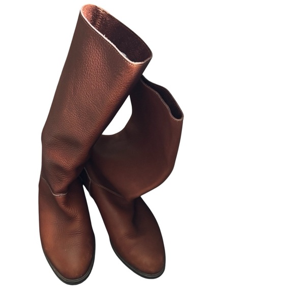 Eddie Bauer Vintage Leather Boots - Picture 7 of 7